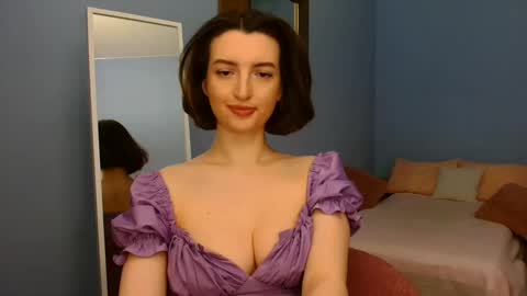 Snapshot of sweet_baby_miranda_ chatting on February 2, 2:48 am Miranda online show from February 2, 2:48 am