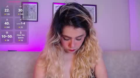 Bella Valery online show from February 12, 9:54 pm