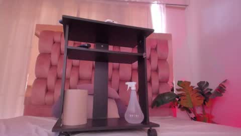 Chelsy  online show from October 3, 5:43 pm