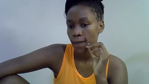 Snapshot of sweet_brown9 chatting on October 7, 5:04 am sweet_brown9 online show from October 7, 5:04 am