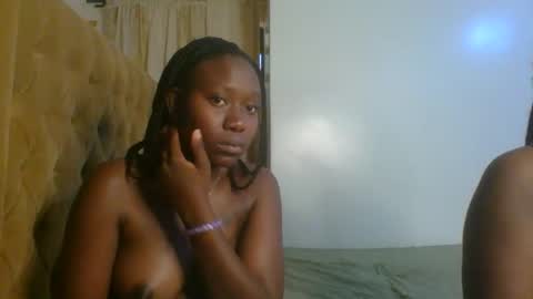 Camila online show from October 25, 9:50 am