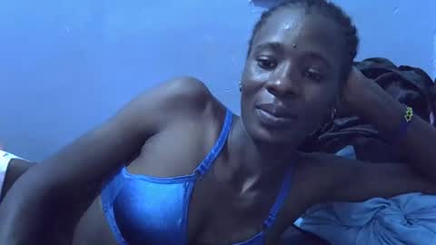 sweet_candie01 online show from April 5, 6:10 am