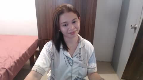 sweet_cassyxx online show from February 22, 12:04 pm