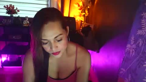 sweet_charmel online show from May 10, 3:12 am