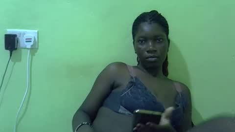 sweet_cherie1 online show from April 16, 8:20 pm