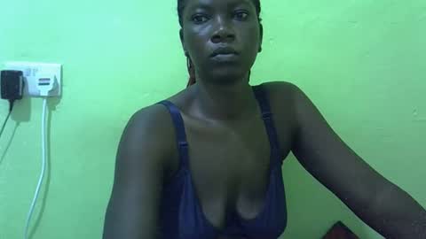 sweet_cherie1 online show from April 20, 7:33 am