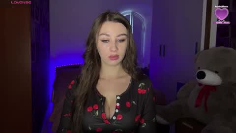 Sweet Cherry online show from September 11, 6:02 am