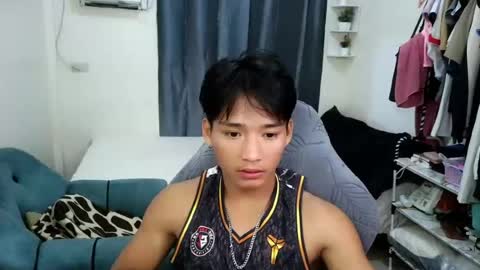 Snapshot of sweet_clarence69 chatting on June 23, 5:55 pm CLARENCE online show from June 23, 5:55 pm