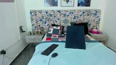 Core online show from April 18, 3:27 pm