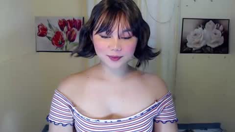 Snapshot of sweet_danicaa chatting on June 9, 1:28 am danice online show from June 9, 1:28 am