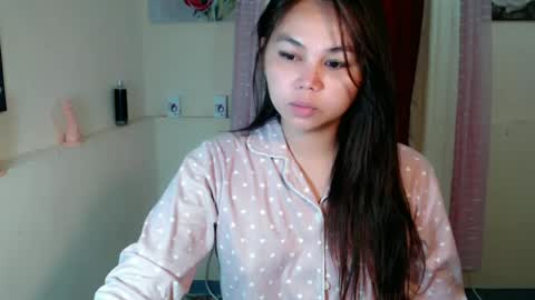 Snapshot of sweet_danicaa chatting on July 5, 7:21 pm danice online show from July 5, 7:21 pm