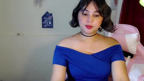Snapshot of sweet_danicaa chatting on August 3, 9:04 am danice online show from August 3, 9:04 am
