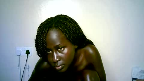 Snapshot of sweet_diva19 chatting on March 2, 3:02 am sweet_diva19 online show from March 2, 3:02 am