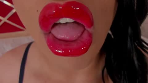 sweet_eliizabeth online show from July 1, 12:51 pm