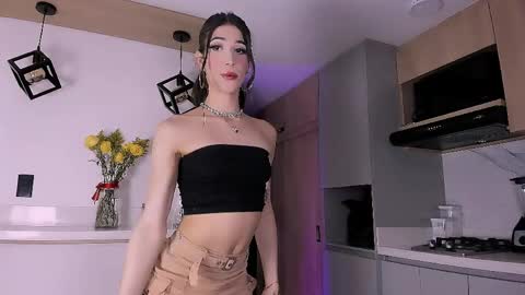 Sweet Fhalon online show from April 14, 9:26 am