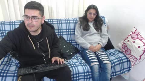 sweet_fantasy_couple online show from January 3, 12:22 am