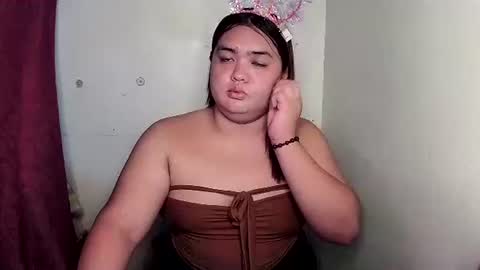 sweet_frex123 online show from December 17, 7:47 am