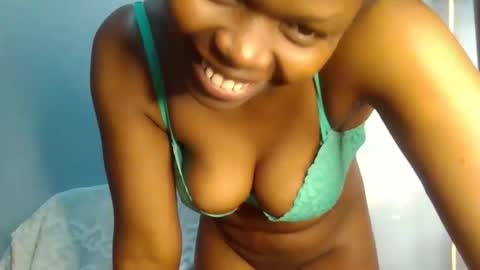 Snapshot of sweet_jamiie chatting on September 20, 4:08 pm jay online show from September 20, 4:08 pm