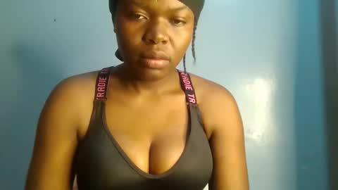 Snapshot of sweet_jamiie chatting on October 8, 9:12 pm jay online show from October 8, 9:12 pm