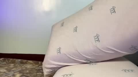 jane online show from March 5, 7:26 am