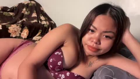Snapshot of sweet_janex803329 chatting on April 23, 10:12 pm jane online show from April 23, 10:12 pm