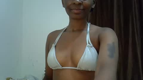 Snapshot of sweet_jovial chatting on November 3, 7:37 pm sweet_jovial online show from November 3, 7:37 pm