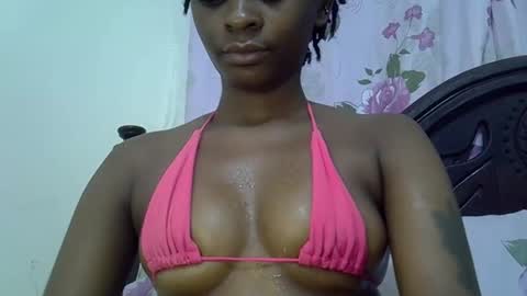 sweet_jovial online show from February 6, 3:22 am