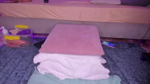 Snapshot of sweet_kahia chatting on January 24, 6:46 am Diana online show from January 24, 6:46 am