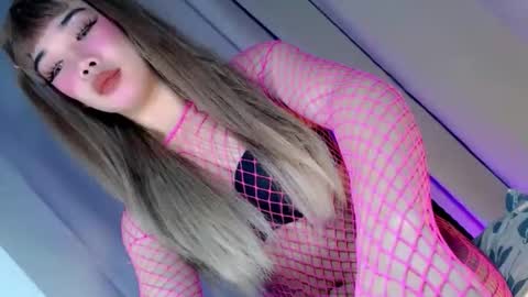 sweet_katrina69 online show from November 12, 9:32 am
