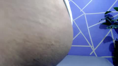 Snapshot of sweet_kendallxxxx chatting on December 16, 7:21 pm Nicahhh online show from December 16, 7:21 pm