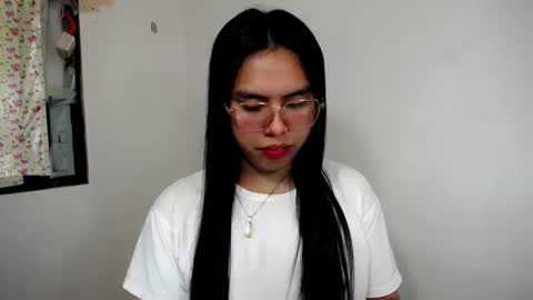 sweet_kyline69 online show from November 9, 4:38 pm