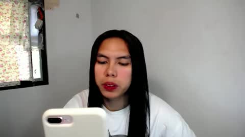 sweet_kyline69 online show from November 12, 2:01 am