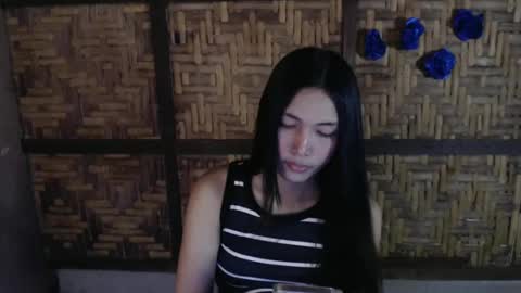 Snapshot of sweet_lady14 chatting on May 20, 2:56 pm sweet_lady14 online show from May 20, 2:56 pm