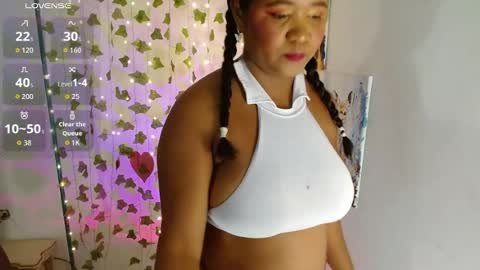 Snapshot of sweet_lilth chatting on June 16, 1:58 pm sweet-lilith online show from June 16, 1:58 pm