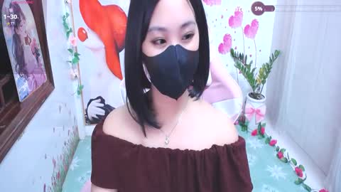 Lily online show from September 25, 2:21 pm