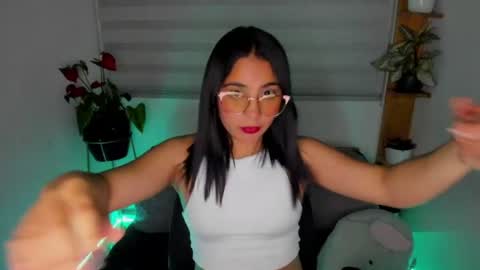 Lina online show from June 16, 12:02 am
