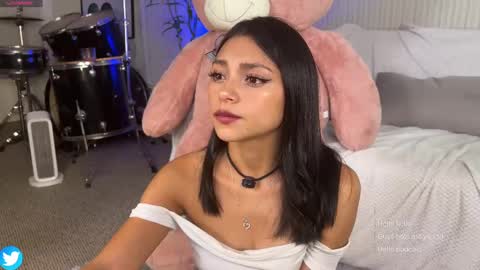 Snapshot of sweet_littleee chatting on February 16, 3:58 am free            private online show from February 16, 3:58 am