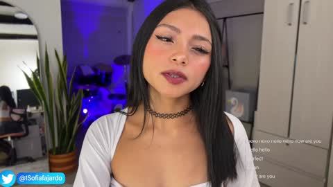 Snapshot of sweet_littleee chatting on March 8, 1:28 am free            private online show from March 8, 1:28 am