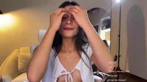 Snapshot of sweet_littleee chatting on July 23, 1:58 am free private online show from July 23, 1:58 am