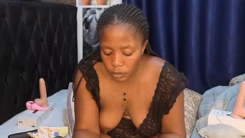 Sweet lizzyy online show from October 3, 6:05 pm