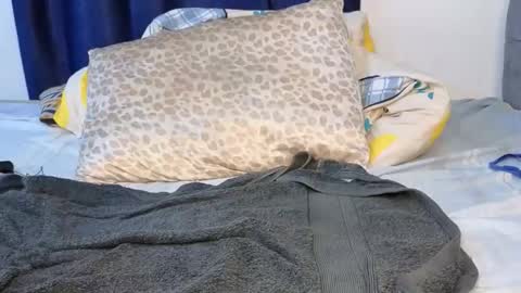 Sweet lizzyy online show from December 19, 7:59 am