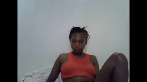 sweet_lunaz online show from October 28, 11:03 am