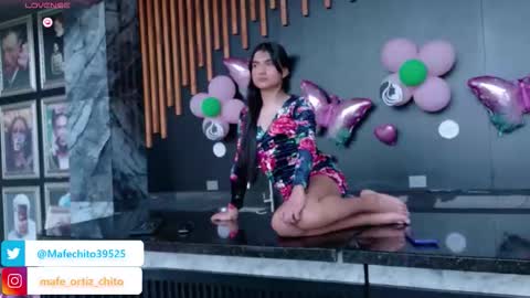 Snapshot of sweet_mafee chatting on March 13, 3:18 pm sweet_mafee online show from March 13, 3:18 pm