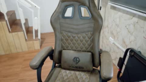 cheeky Bum07 online show from October 18, 10:21 pm