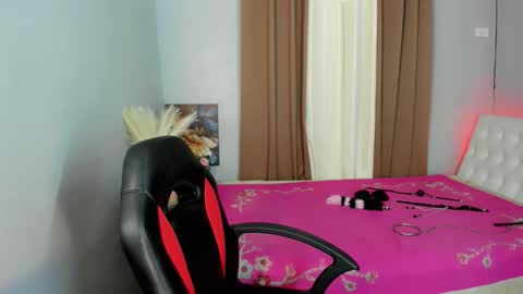 sweet_marie21 online show from April 20, 3:53 am