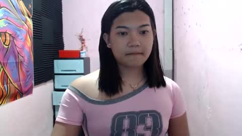 Snapshot of sweet_mary_onboard chatting on August 7, 10:28 am sweet_mary_onboard online show from August 7, 10:28 am