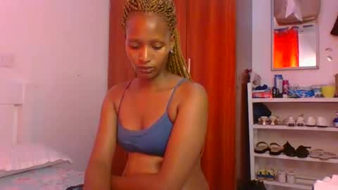 Linda online show from April 20, 12:52 pm