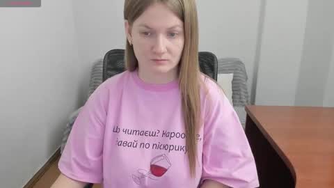 Mila online show from February 25, 6:17 pm