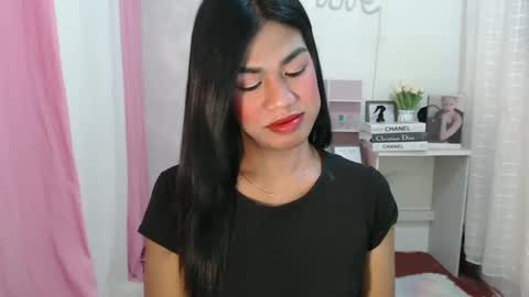 Snapshot of sweet_melonxxx chatting on December 26, 5:19 pm Melon online show from December 26, 5:19 pm