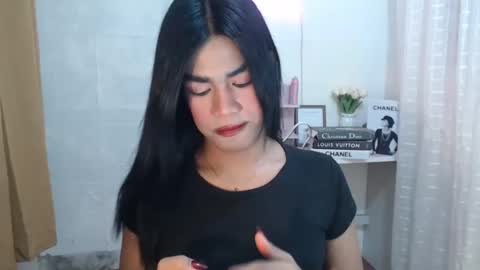 Snapshot of sweet_melonxxx chatting on January 24, 11:12 pm Melon online show from January 24, 11:12 pm